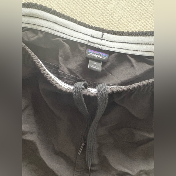 Women’s Patagonia Athletic Shorts Never Worn Black - Picture 3 of 6